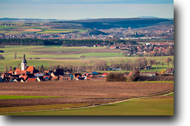 Wiesenbronn mit Fernblick